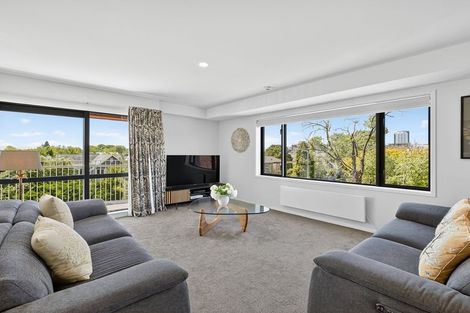 Photo of property in Gloucester Towers, 11/28 Gloucester Street, Christchurch Central, Christchurch, 8013