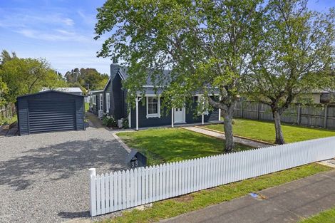 Photo of property in 35 Frederick Street, Carterton, 5713