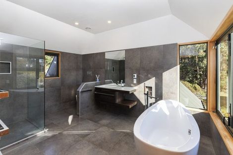 Photo of property in 1499 Tram Road, Swannanoa, Rangiora, 7475