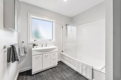 Photo of property in 98 Searles Road, Sheffield, 7580