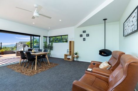 Photo of property in 15 Van Beek Place, Ruby Bay, Mapua, 7005