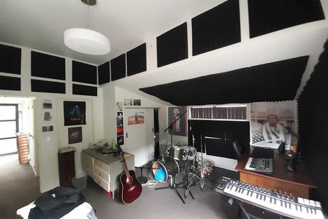 Photo of property in 121 Glenmore Street, Kelburn, Wellington, 6012