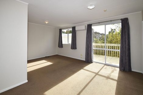 Photo of property in 2/2 Mcdowell Crescent, Hillcrest, Auckland, 0626