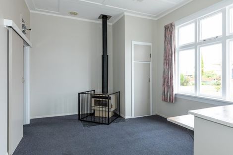 Photo of property in 16 Herbert Street, Waimate, 7924