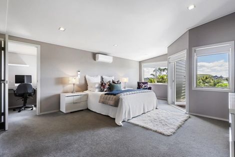 Photo of property in 96 Fisher Parade, Sunnyhills, Auckland, 2010