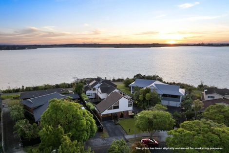 Photo of property in 55 St Annes Crescent, Wattle Downs, Auckland, 2103