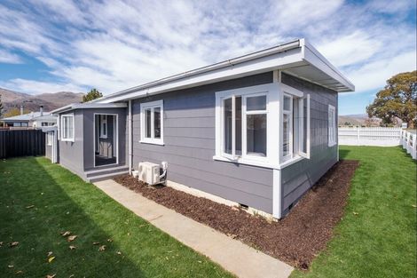 Photo of property in 43 Melmore Terrace, Cromwell, 9310