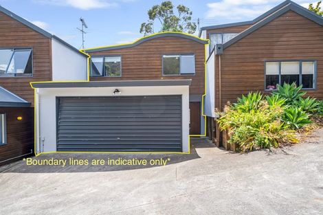 Photo of property in 2/30b Verbena Road, Birkdale, Auckland, 0626