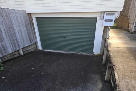 Photo of property in 53c Woodglen Road, Glen Eden, Auckland, 0602