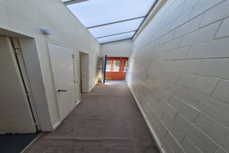 Photo of property in 2/112 Dowse Drive, Maungaraki, Lower Hutt, 5010