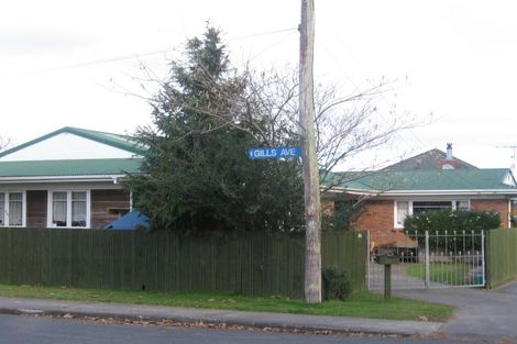 Photo of property in 22 Cliff Road, Papakura, 2110