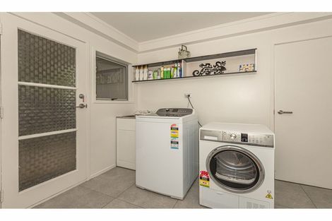 Photo of property in 17 Kotare Crescent, Maunu, Whangarei, 0110