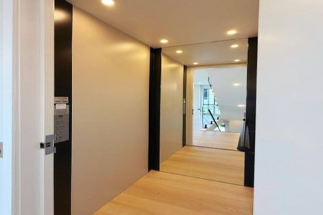 Photo of property in 13b Dominion Street, Takapuna, Auckland, 0622