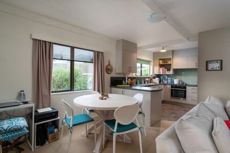 Photo of property in 14 Epping Place, Richmond Heights, Taupo, 3330