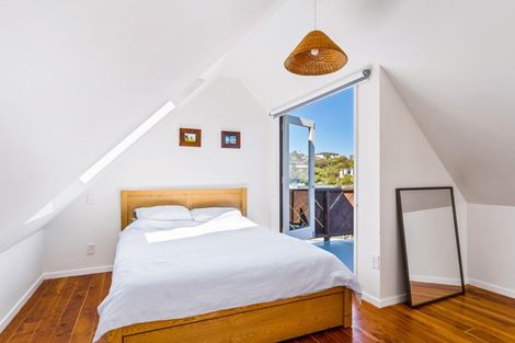 Photo of property in 32 Cluny Road, Plimmerton, Porirua, 5026