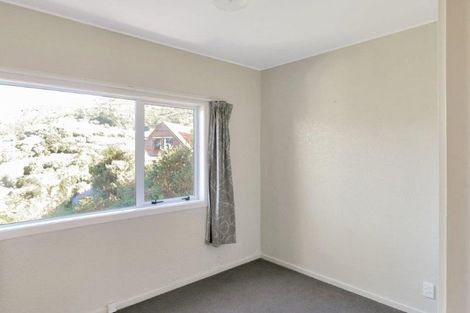 Photo of property in 39 Thurleigh Grove, Karori, Wellington, 6012