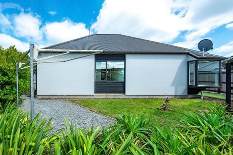 Photo of property in 4/71b Main Road, Redcliffs, Christchurch, 8081