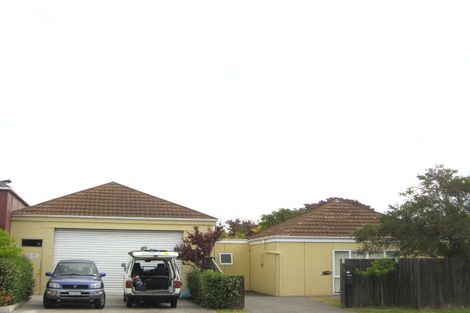 Photo of property in 7a Stapletons Road, Richmond, Christchurch, 8013