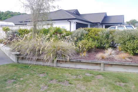 Photo of property in 41 Pukeko Way, Kinloch, Taupo, 3377