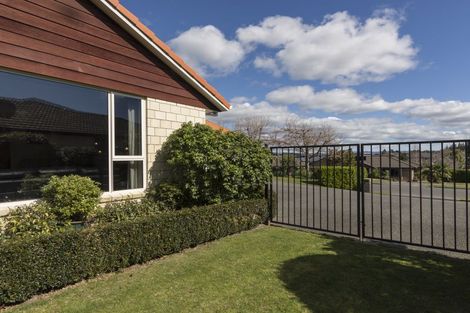 Photo of property in 12 Cotswold Place, Ohauiti, Tauranga, 3112