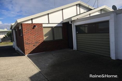 Photo of property in 2/63 Ranch Road, Mount Maunganui, 3116