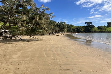Photo of property in 1 Hibiscus Avenue, Cable Bay, 0420