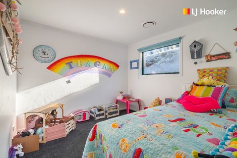 Photo of property in 236 Waipori Falls Road, Berwick, Outram, 9073