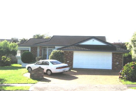 Photo of property in 8 Currell Way, Somerville, Auckland, 2014