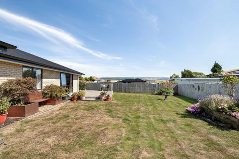 Photo of property in 11 Mallard Drive, Waihola, Outram, 9073