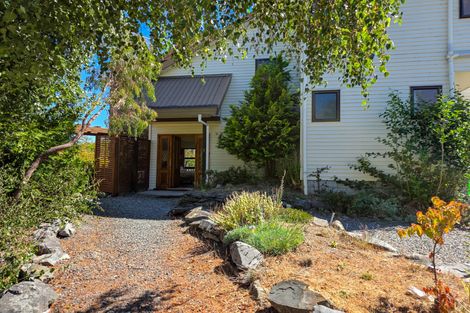 Photo of property in 1 Burnett Place, Lake Tekapo, 7999