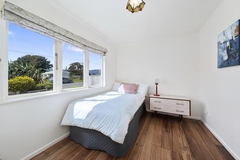 Photo of property in 17 Dixie Street, Te Horo Beach, Otaki, 5581
