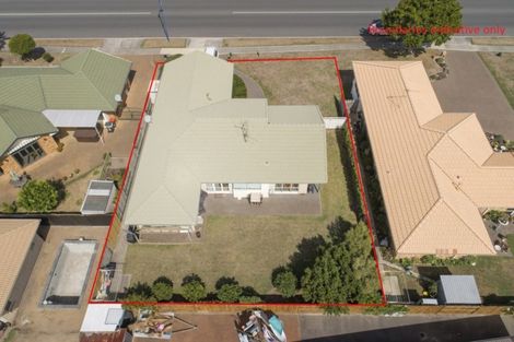 Photo of property in 65 Gravatt Road, Papamoa Beach, Papamoa, 3118