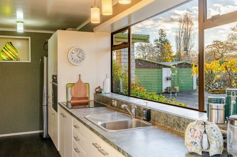 Photo of property in 69 Foster Road, Temple View, Hamilton, 3290