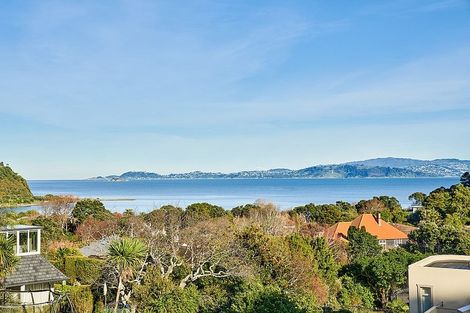 Photo of property in 104 Cheviot Road, Lowry Bay, Lower Hutt, 5013