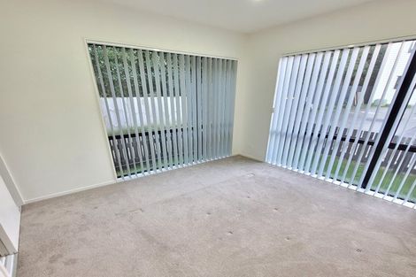 Photo of property in 3a Matakohe Road, Westgate, Auckland, 0814