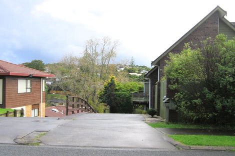 Photo of property in 3/5 Aries Place, Shelly Park, Auckland, 2014