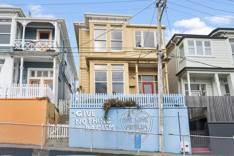 Photo of property in 94 Pirie Street, Mount Victoria, Wellington, 6011