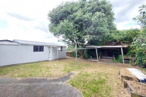 Photo of property in 11 Gambare Place, Wattle Downs, Auckland, 2103