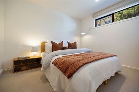 Photo of property in 556b Peninsula Road, Kelvin Heights, Queenstown, 9300