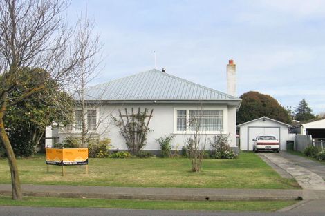 Photo of property in 215 Mayfair Avenue, Mayfair, Hastings, 4122