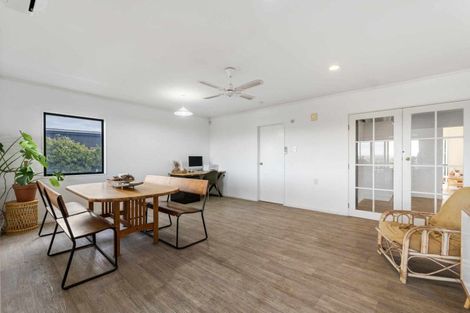 Photo of property in 196 Pukehina Parade, Pukehina, Te Puke, 3189