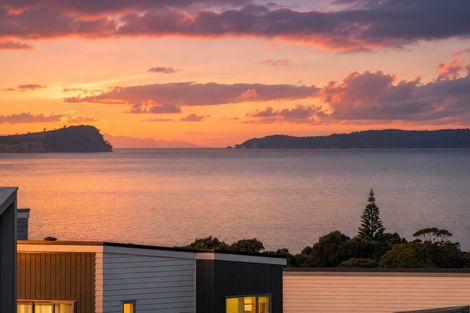 Photo of property in 16 Moki Place, Long Bay, Auckland, 0630