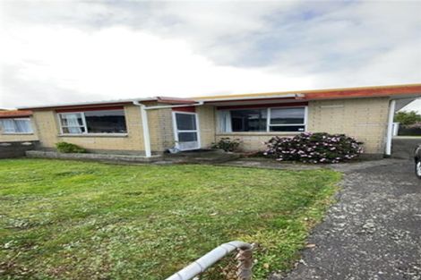 Photo of property in 2/122 William Street, Petone, Lower Hutt, 5012