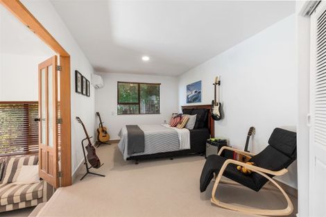 Photo of property in 3 Furneaux Grove, Whitby, Porirua, 5024