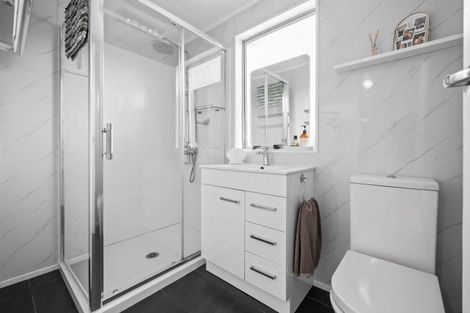 Photo of property in 1/63 Rosier Road, Glen Eden, Auckland, 0602