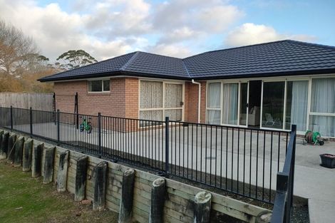 Photo of property in 13 Riverboat Lane, Helensville, 0800