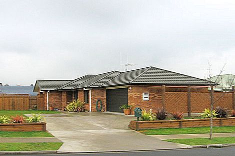 Photo of property in 14 Twickenham Place, Nawton, Hamilton, 3200