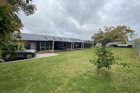 Photo of property in 14 Gabriela Close, Pyes Pa, Tauranga, 3112