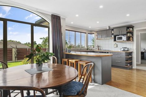 Photo of property in 2 Riverstone Drive, Welcome Bay, Tauranga, 3112