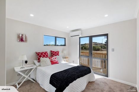 Photo of property in 62 Te Ara Aukati Terrace, Pokeno, 2471